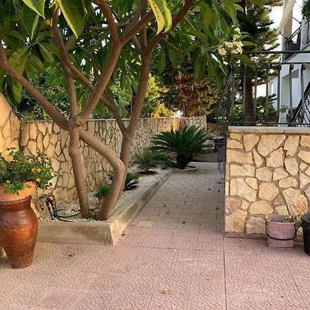 Vella Villa *