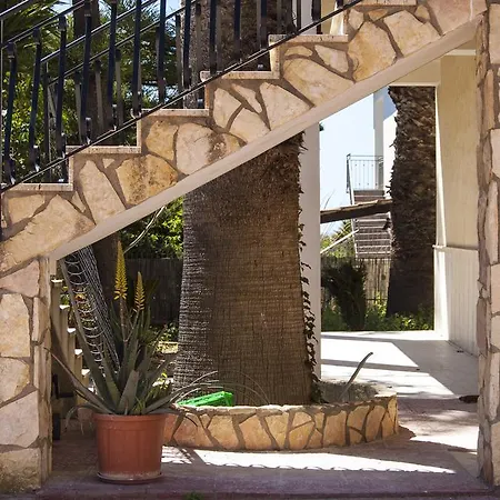 Vella Βίλα Sciacca